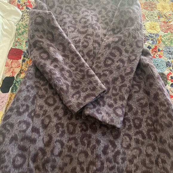 Kate Spade Brushed Leopard Peacoat in Purple, size 12/L - Picture 9 of 12